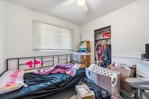 8528 W Potomac Ave, Milwaukee, WI 53225 - Photo 11