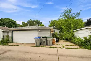 8528 W Potomac Ave, Milwaukee, WI 53225 - Photo 13