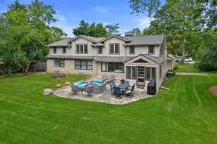 7857 N Lake Dr, Fox Point, WI 53217 - Photo 3