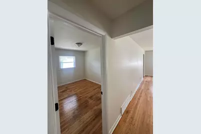 7810 W Kathryn Ave, Milwaukee, WI 53218 - Photo 7