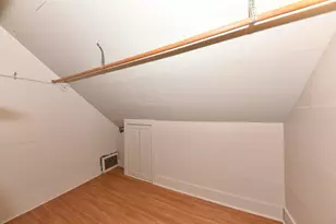 1475 S 95th St, West Allis, WI 53214 - Photo 19