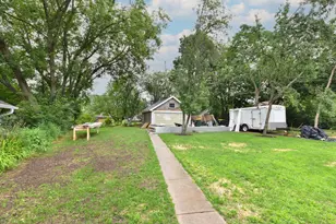 5804 W Michigan St, Wauwatosa, WI 53213 - Photo 25