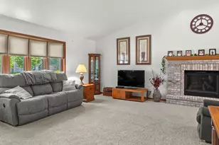 5110 White Fox Dr, Sheboygan, WI 53081 - Photo 9