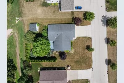 5110  White Fox Dr, Sheboygan, WI 53081 - Photo 27