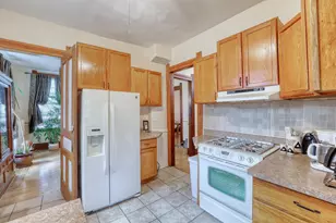 546 N 32nd St, Milwaukee, WI 53208 - Photo 9