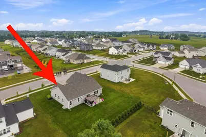 213  Emerald Blvd, Saukville, WI 53080 - Photo 43
