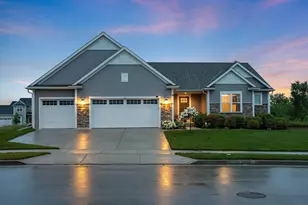 213 Emerald Blvd, Saukville, WI 53080 - Photo 45