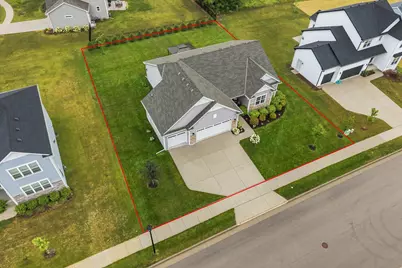 213  Emerald Blvd, Saukville, WI 53080 - Photo 41
