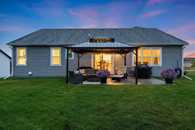 213  Emerald Blvd, Saukville, WI 53080 - Photo 51