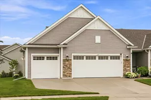 213 Emerald Blvd, Saukville, WI 53080 - Photo 37