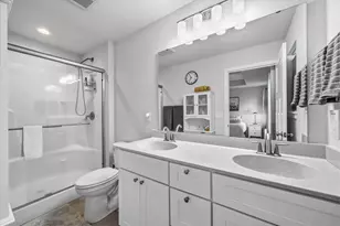 213 Emerald Blvd, Saukville, WI 53080 - Photo 19