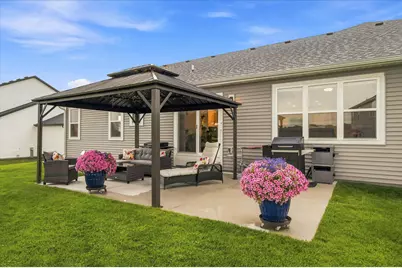 213  Emerald Blvd, Saukville, WI 53080 - Photo 39