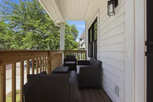 2604 E Park Pl, Milwaukee, WI 53211 - Photo 15