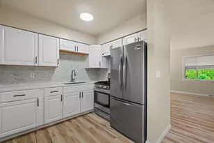 4560 N 47th St, Milwaukee, WI 53218 - Photo 9