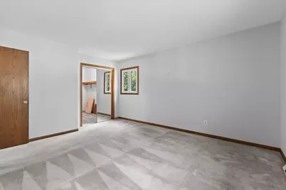6011 W Edgerton Ave, Greendale, WI 53129 - Photo 21