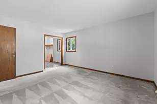 6011 W Edgerton Ave, Greendale, WI 53129 - Photo 21