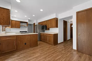6011 W Edgerton Ave, Greendale, WI 53129 - Photo 9