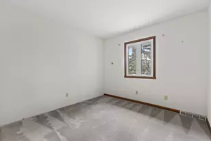 6011 W Edgerton Ave, Greendale, WI 53129 - Photo 23
