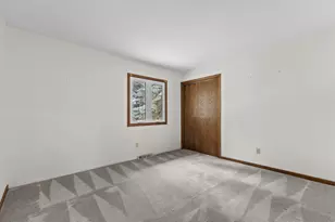 6011 W Edgerton Ave, Greendale, WI 53129 - Photo 49