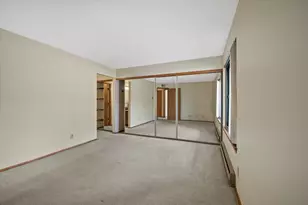 W176N9763 Rivercrest Dr, Germantown, WI 53022 - Photo 9