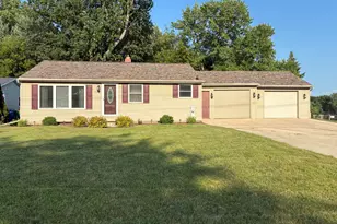 1309 Crestwood Dr, Green Bay, WI 54313 - Photo 15