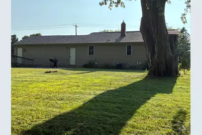 1309  Crestwood Dr, Green Bay, WI 54313 - Photo 13