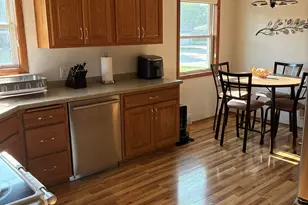 1309 Crestwood Dr, Green Bay, WI 54313 - Photo 5
