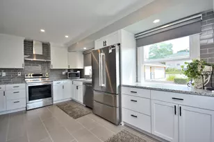 4460 S 21st St, Milwaukee, WI 53221 - Photo 17