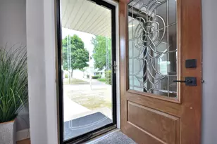 4460 S 21st St, Milwaukee, WI 53221 - Photo 5