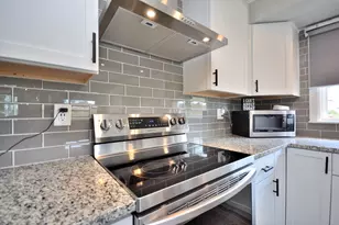 4460 S 21st St, Milwaukee, WI 53221 - Photo 19