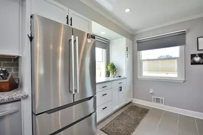 4460 S 21st St, Milwaukee, WI 53221 - Photo 15