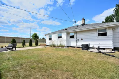 4460 S 21st St, Milwaukee, WI 53221 - Photo 37