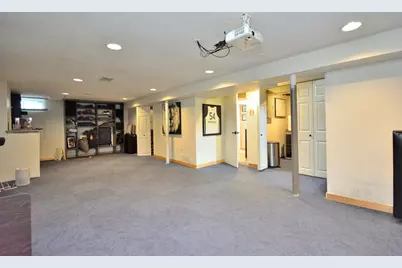 4460 S 21st St, Milwaukee, WI 53221 - Photo 33