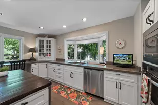 1085 Saratoga Ln, Geneva, WI 53147 - Photo 25
