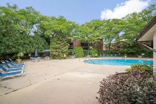 2200 W Good Hope Rd, Glendale, WI 53209 - Photo 13
