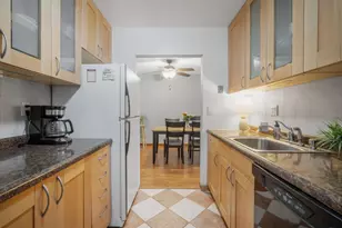 2200 W Good Hope Rd, Glendale, WI 53209 - Photo 9