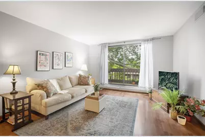 2200 W Good Hope Rd #317, Glendale, WI 53209 - Photo 3