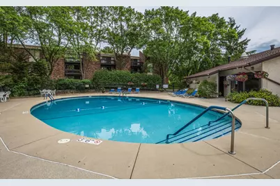 2350 W Good Hope Rd #254, Glendale, WI 53209 - Photo 17