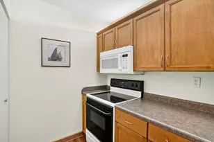 2350 W Good Hope Rd, Glendale, WI 53209 - Photo 7