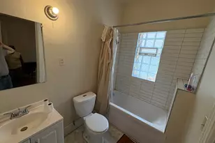 2105 W McKinley Ave, Milwaukee, WI 53205 - Photo 9