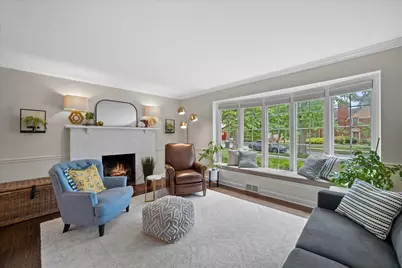 870 E Birch Ave, Whitefish Bay, WI 53217 - Photo 3