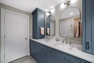 870 E Birch Ave, Whitefish Bay, WI 53217 - Photo 33