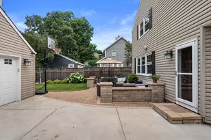 870 E Birch Ave, Whitefish Bay, WI 53217 - Photo 41