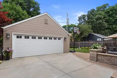 870 E Birch Ave, Whitefish Bay, WI 53217 - Photo 45