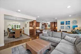 870 E Birch Ave, Whitefish Bay, WI 53217 - Photo 17