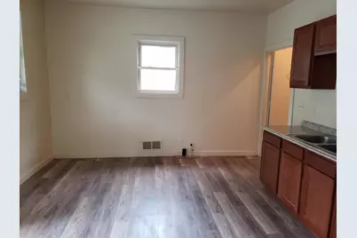 1617  Hamilton St, Racine, WI 53404 - Photo 3