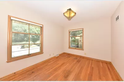 4204  Menomonee River Pkwy, Wauwatosa, WI 53222 - Photo 19