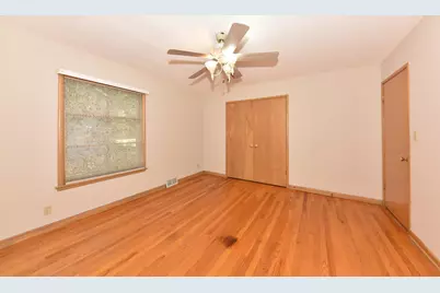 4204  Menomonee River Pkwy, Wauwatosa, WI 53222 - Photo 17