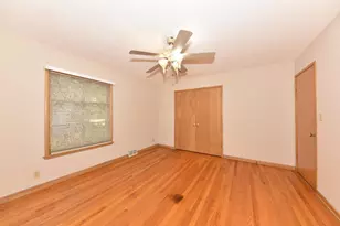 4204 Menomonee River Pkwy, Wauwatosa, WI 53222 - Photo 17