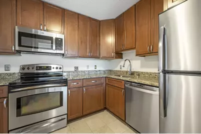 1660 N Prospect Ave #411, Milwaukee, WI 53202 - Photo 11